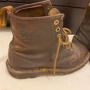 Doc Dr. Marten's 1460 Brown Crazy Horse Leather Boots (US Womens Size8/UK Size6)